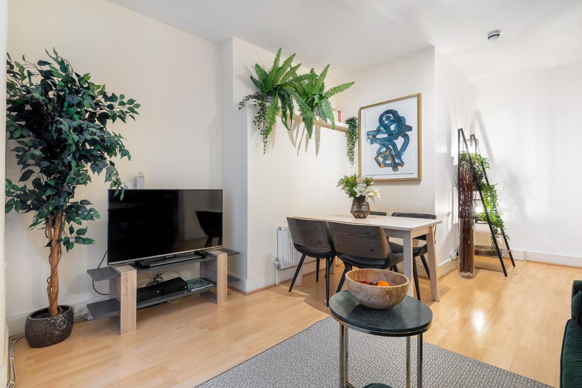 Elegant Kensington Apartment With Patio 伦敦 外观 照片